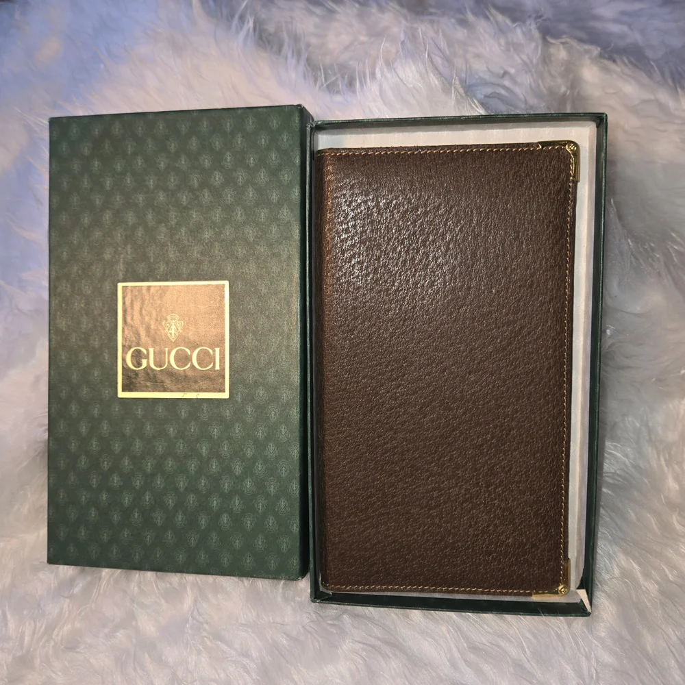 Gucci Vintage Brown Leather Long Bifold RARE Find Men's Breast Pocket Wallet